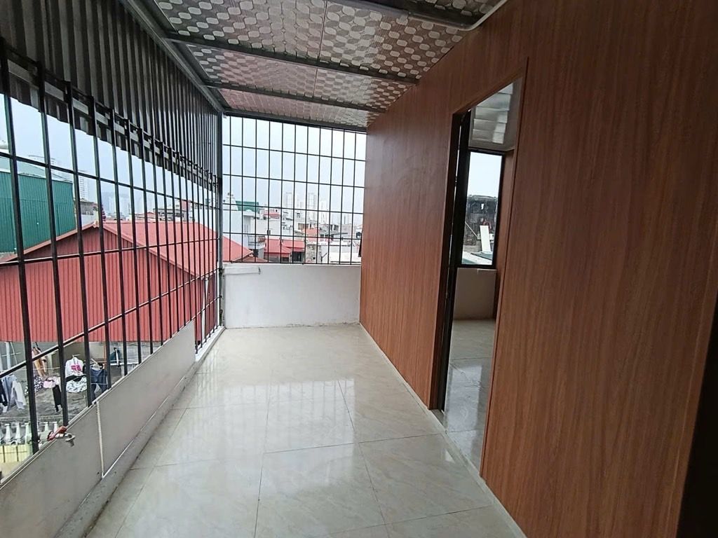 Bán nhà Nguyễn chính - diện tích 23m2 5 tầng - gần ô tô - giá 5,8 tỷ