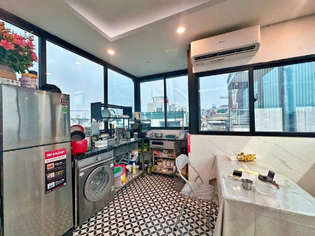 Bán nhà Tây Sơn - diện tích 56m2 7 tầng - Lô góc, CHDV - giá 21,5 tỷ