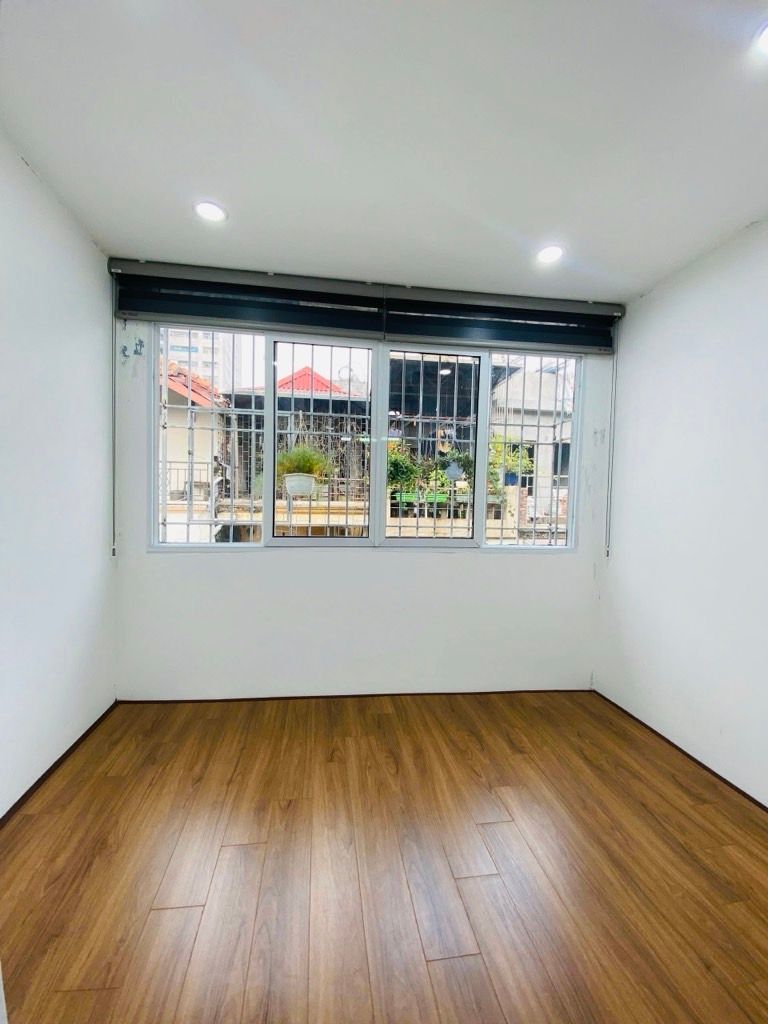 Bán nhà Lê Gia Đỉnh - diện tích 50m2 1 tầng - Căn hộ lô góc nhà thoáng - giá 2,4 tỷ