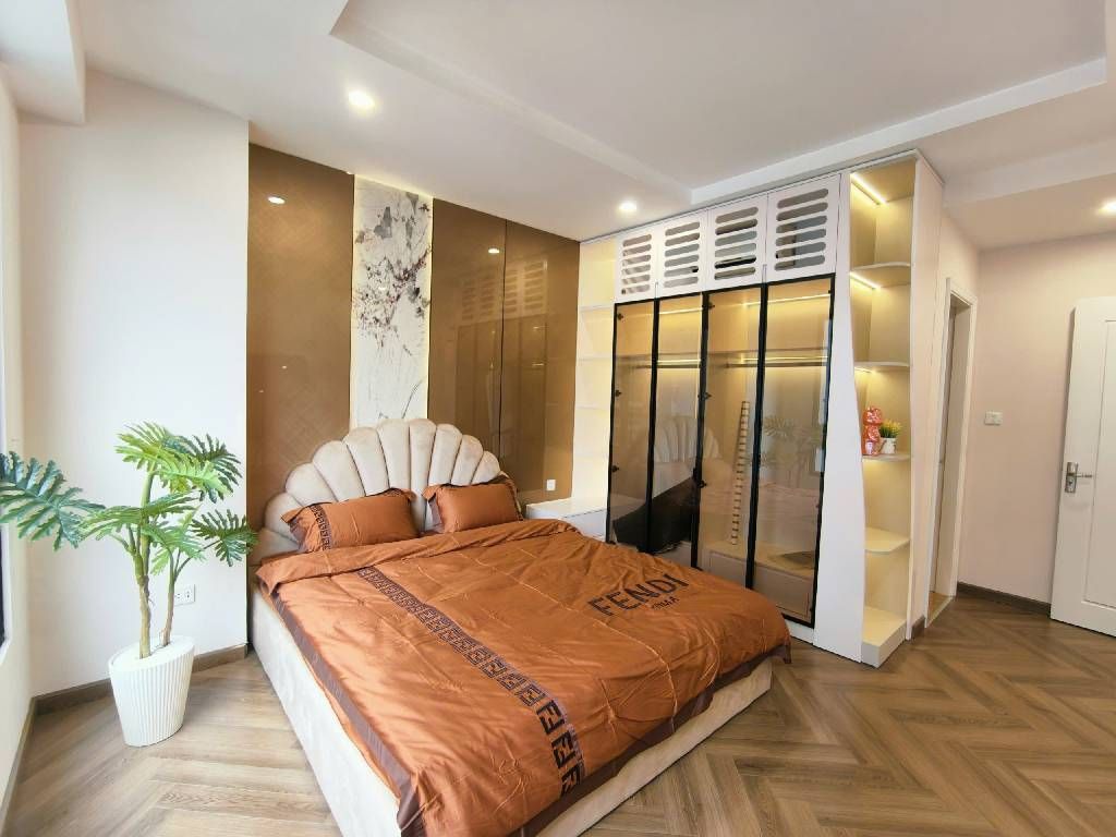 Bán nhà T9 - diện tích 95m2 1 tầng - lô góc - giá 13,8 tỷ