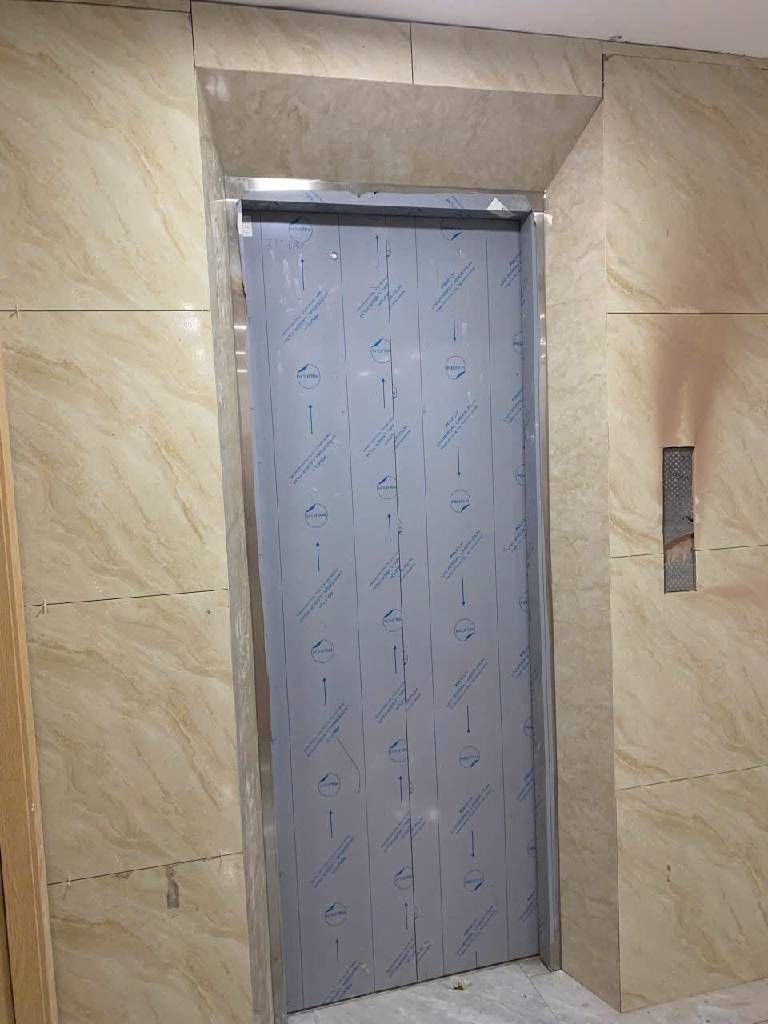 Bán nhà Trương Định - diện tích 99.1m2 7 tầng - Nhà đẹp hiếm có - giá 23,9 tỷ