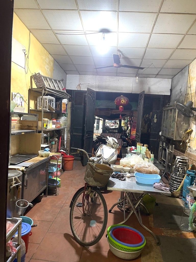 Bán nhà Ngọc Hồi - diện tích 61.1m2 4 tầng - Ô tô tránh - giá 11,3 tỷ