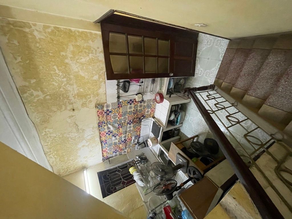 Bán nhà Ngọc Hồi - diện tích 61.1m2 4 tầng - Ô tô tránh - giá 11,3 tỷ