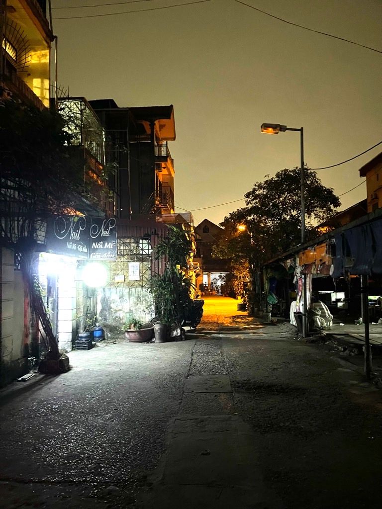 Bán nhà Ngọc Hồi - diện tích 61.1m2 4 tầng - Ô tô tránh - giá 11,3 tỷ