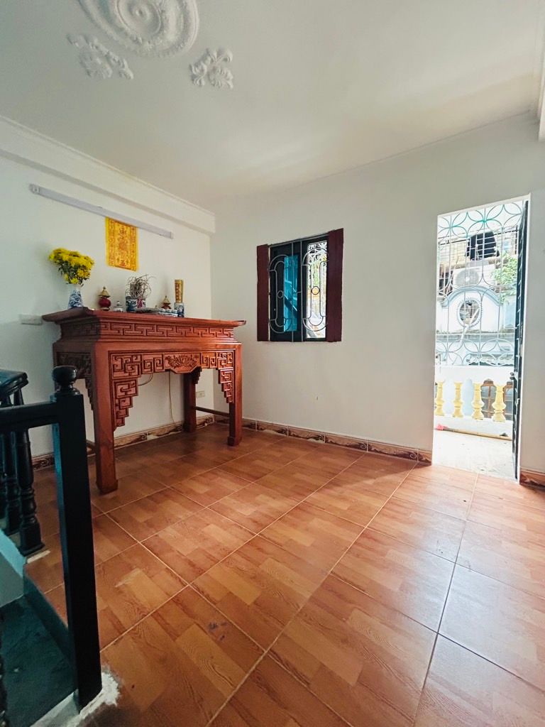 Bán nhà Nguyễn Chính - diện tích 19m2 5 tầng - gần ô tô - giá 3,3 tỷ