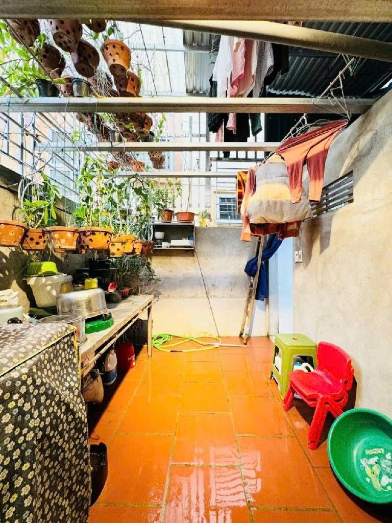 Bán nhà Dương Văn Bé - diện tích 59.8m2 1 tầng - Ngõ thông ô tô - giá 17,6 tỷ