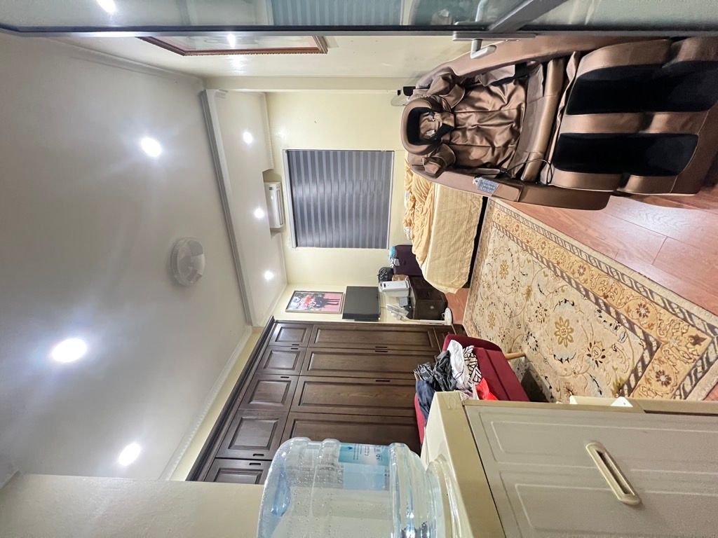 Bán nhà Đầm Trấu - diện tích 43.6m2 5 tầng - Nhà 2 mặt ngõ - giá 20 tỷ