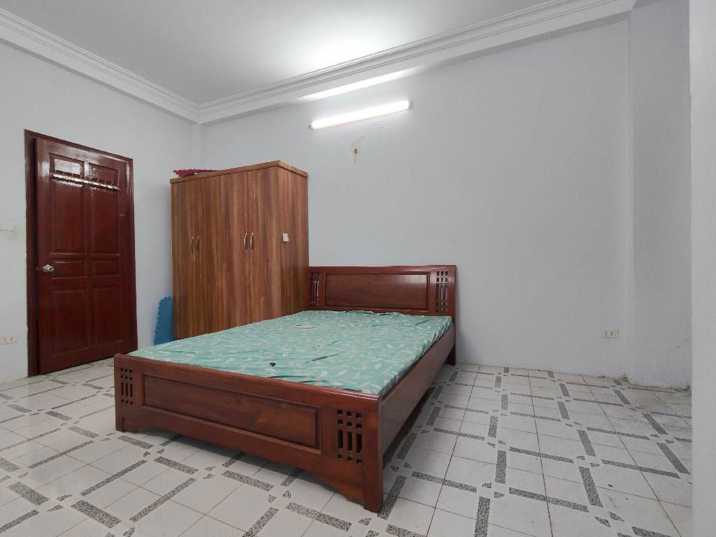 Bán nhà Đông Thiên - diện tích 31.7m2 4 tầng - gần ô tô - giá 6,6 tỷ