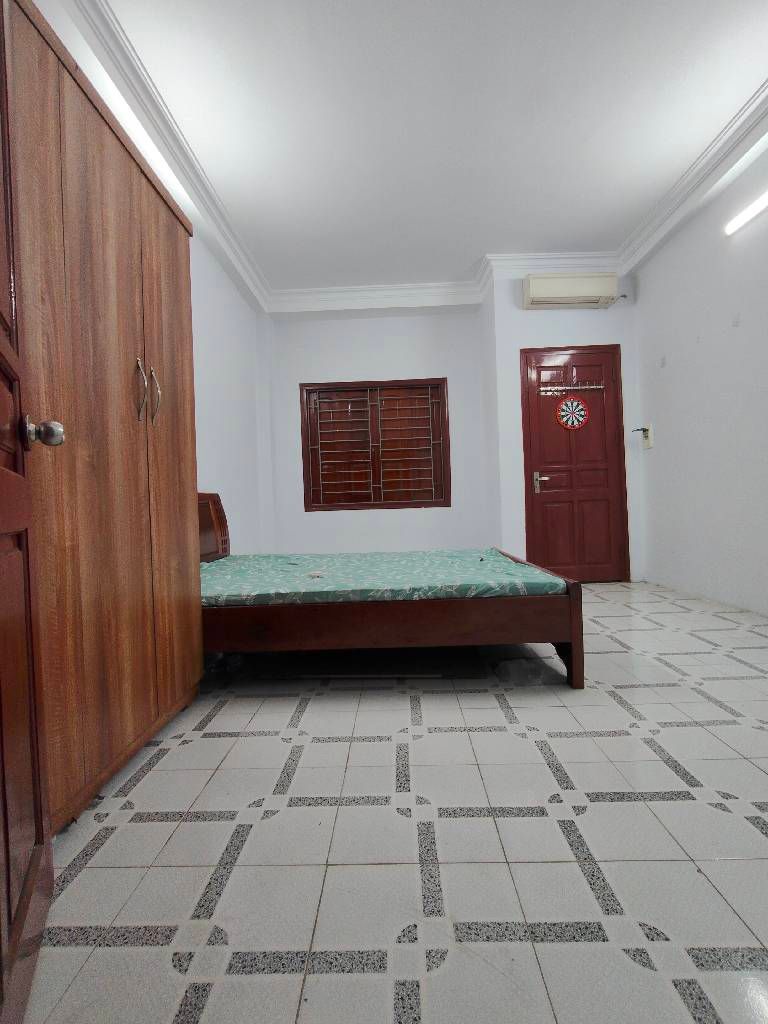 Bán nhà Đông Thiên - diện tích 31.7m2 4 tầng - gần ô tô - giá 6,6 tỷ