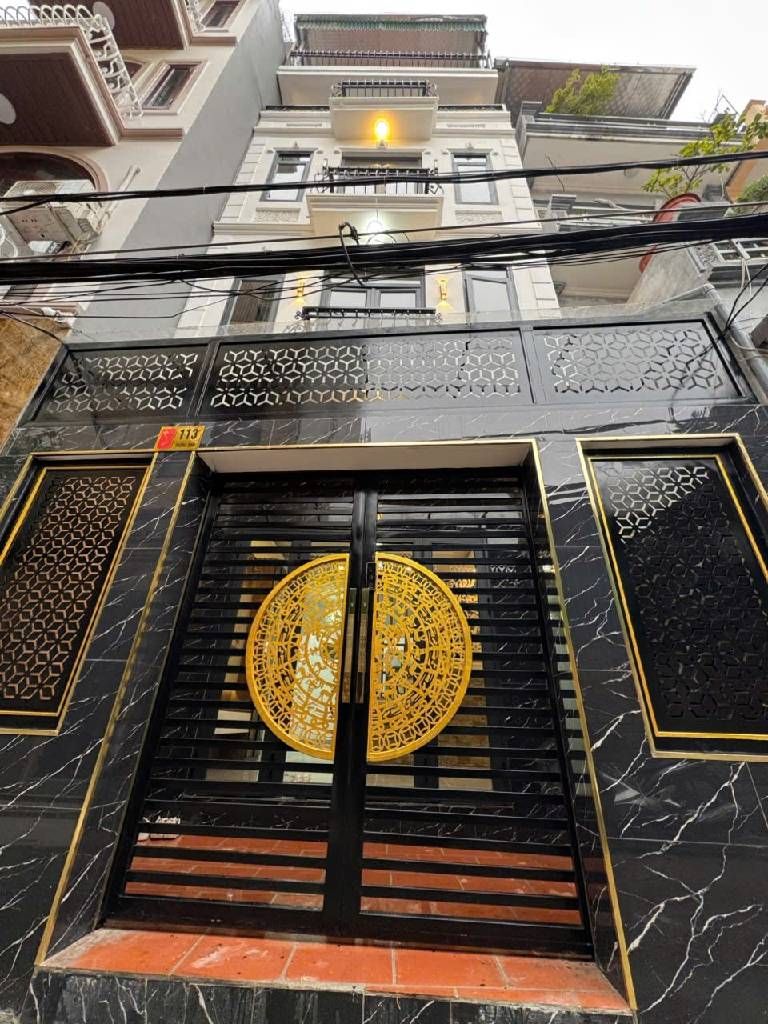 Bán nhà Trương Định - diện tích 57m2 5 tầng - Ô TÔ 7 CHỖ VÀO NHÀ - giá 15,8 tỷ