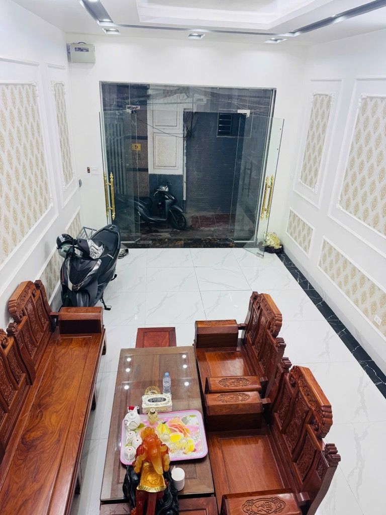 Bán nhà Hoàng Mai - diện tích 54m2 4 tầng - Nhà đã sửa đẹp như mới - giá 12,9 tỷ