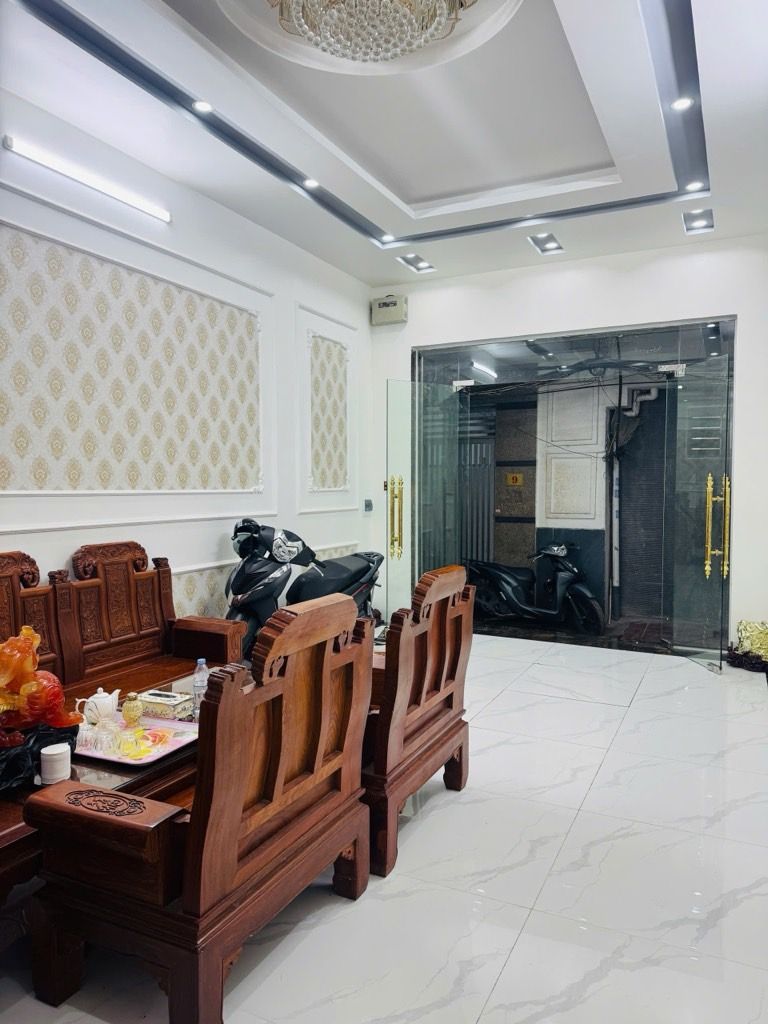 Bán nhà Hoàng Mai - diện tích 54m2 4 tầng - Nhà đã sửa đẹp như mới - giá 12,9 tỷ