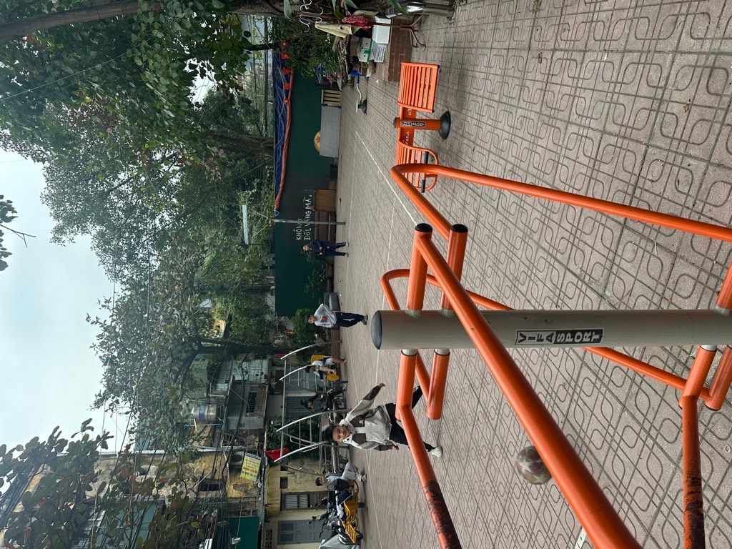 Bán nhà 8/3 - diện tích 20m2 1 tầng - Nhà nhỏ xinh, nhiều khách - giá 4 tỷ