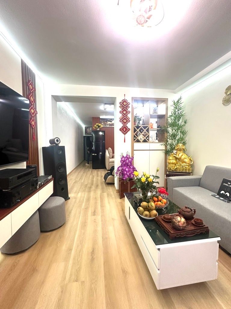 Bán nhà 8/3 - diện tích 20m2 1 tầng - Nhà nhỏ xinh, nhiều khách - giá 4 tỷ