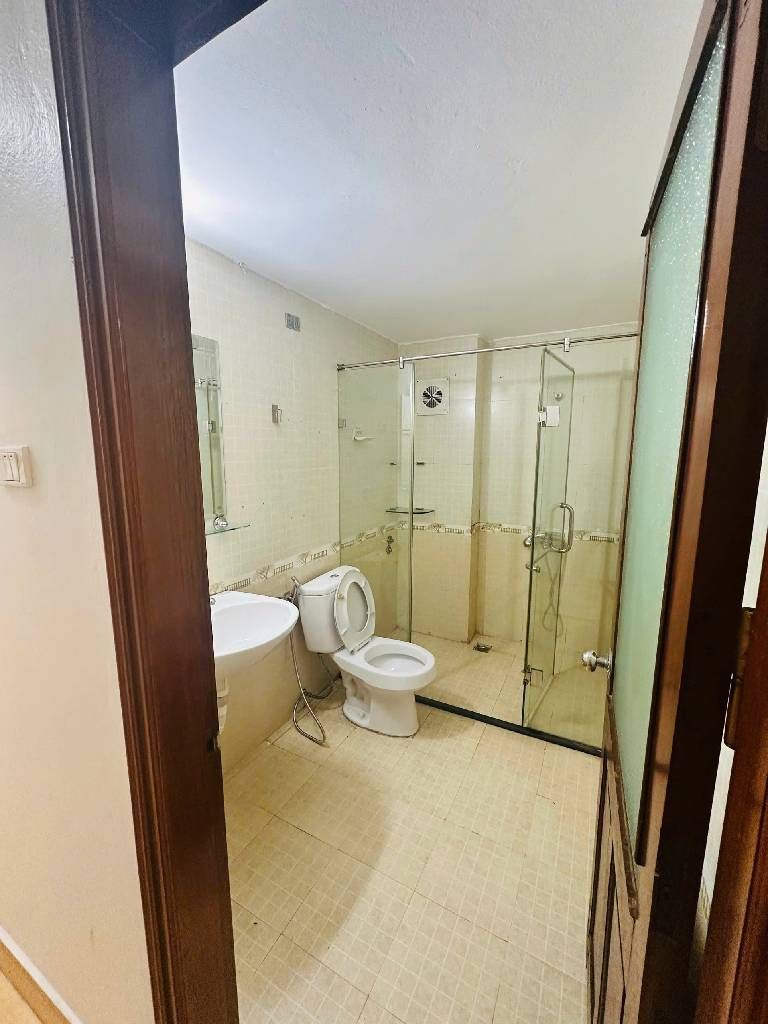 Bán nhà Nguyễn Xiển - diện tích 48m2 6 tầng - Ô tô tránh - giá 23,5 tỷ