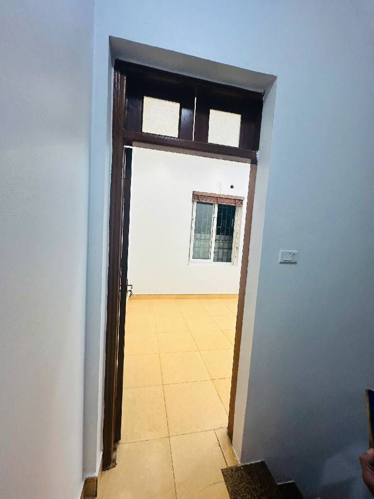 Bán nhà Nguyễn Xiển - diện tích 48m2 6 tầng - Ô tô tránh - giá 23,5 tỷ