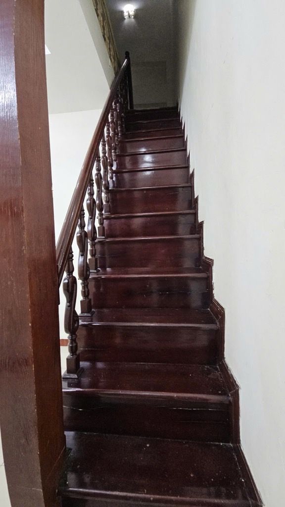 Bán nhà Hồ Bãi Cát - diện tích 40m2 4 tầng - Nhà trung tâm Quận Đống Đa, vài bước ra phố Khâm Thiên - giá 5,8 tỷ