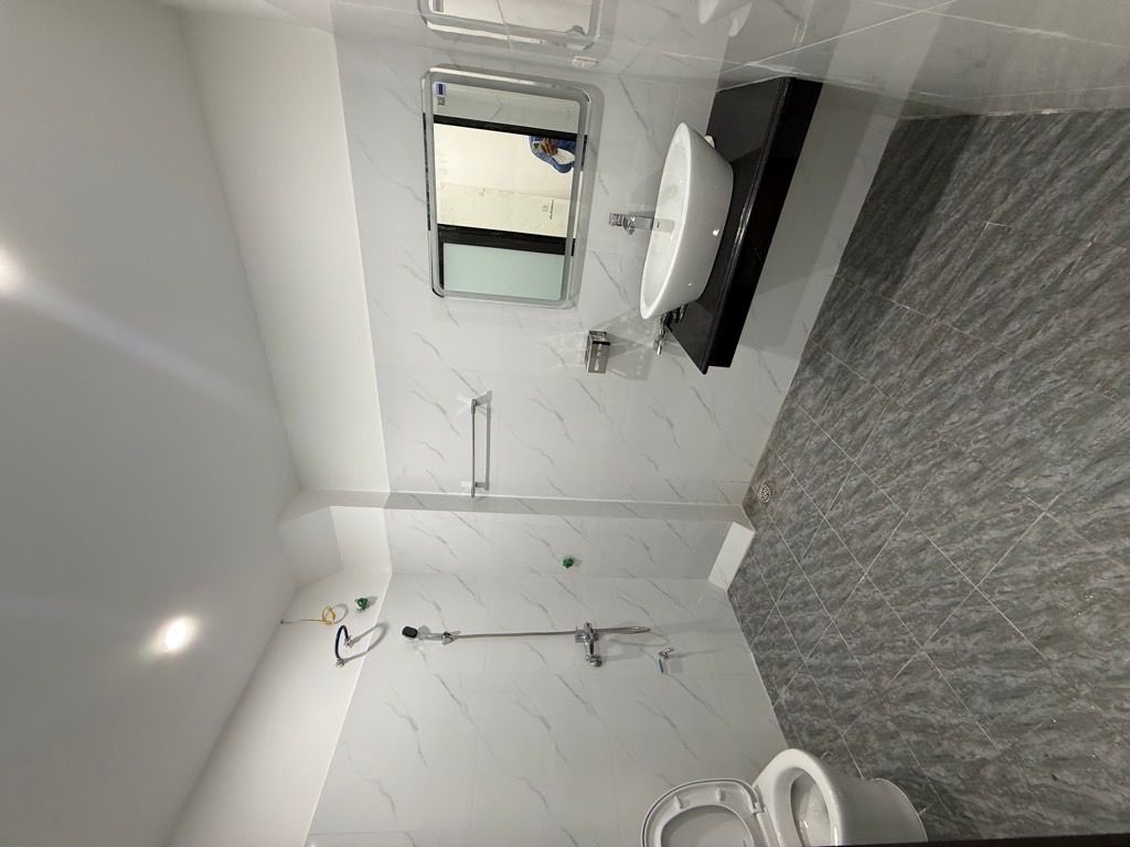 Bán nhà Văn Chương - diện tích 69,9m2 5 tầng - Ô tô tránh - giá 22 tỷ