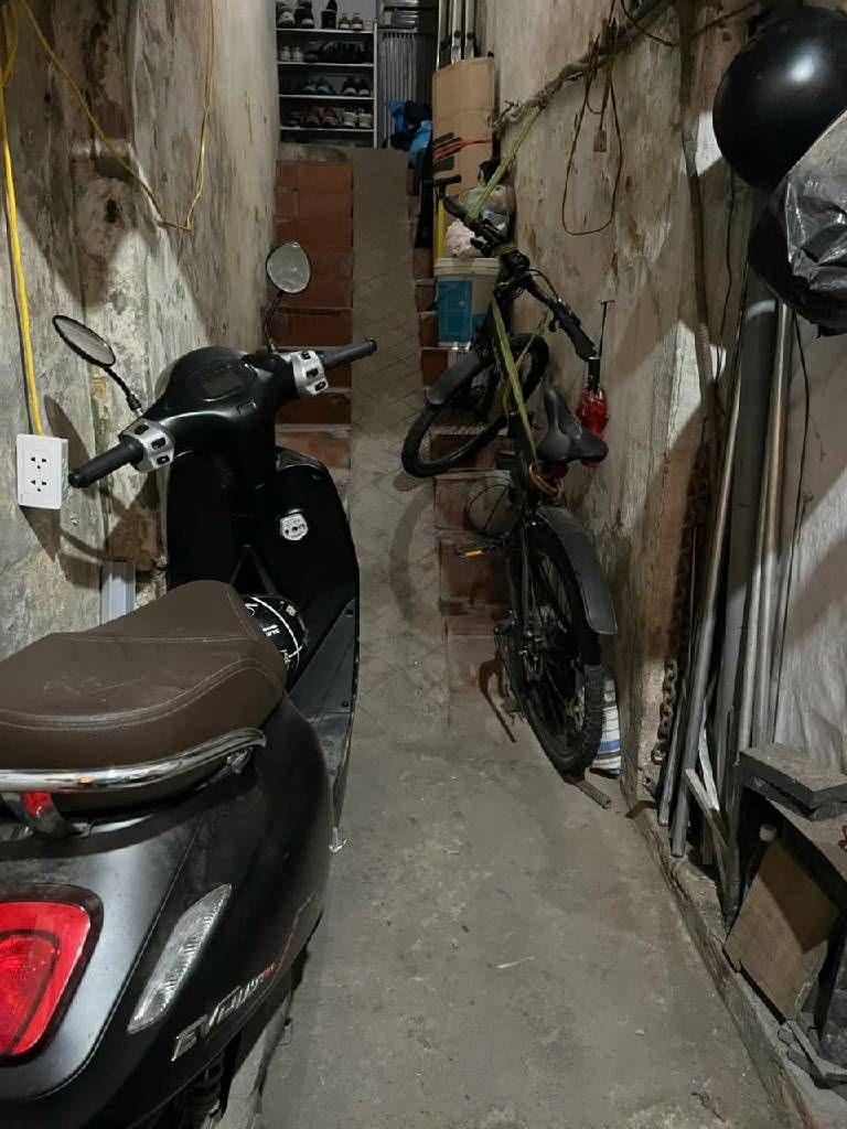 Bán nhà Tân Mai - diện tích 65m2 2 tầng - NGÕ THÔNG - giá 4,35 tỷ