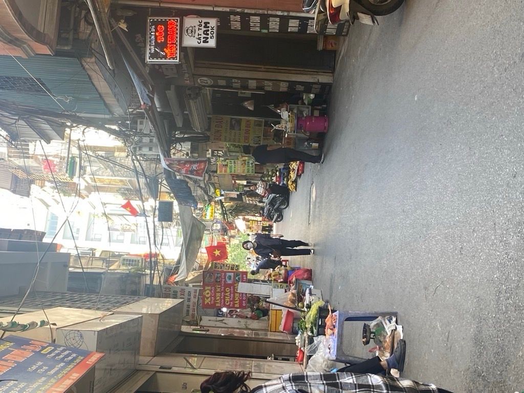 Bán nhà Giải Phóng - diện tích 12m2 5 tầng - Ngõ nông, gần ô tô - giá 2,7 tỷ