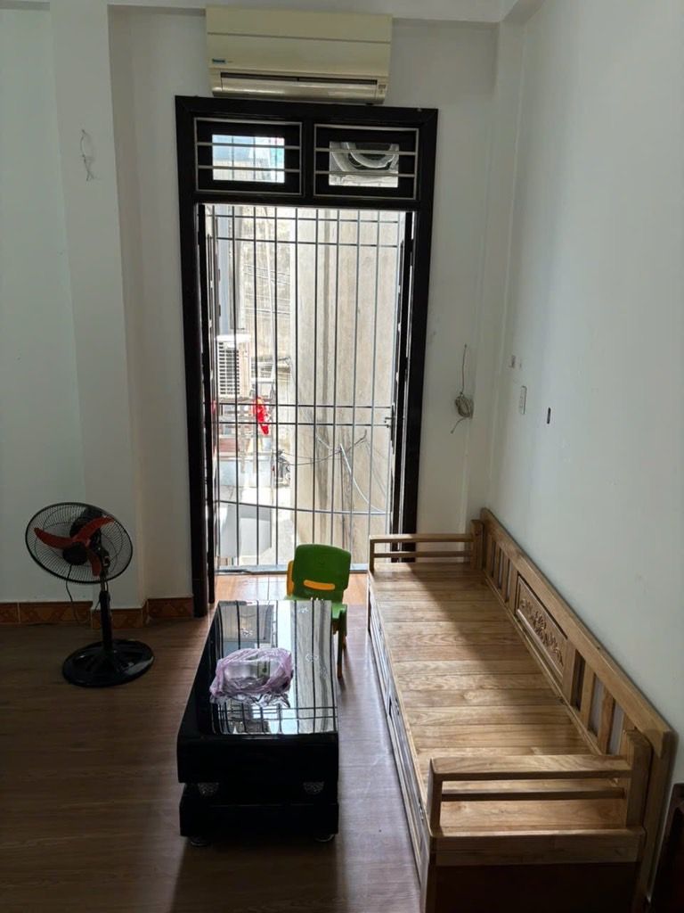 Bán nhà Bằng Liệt - diện tích 31.1m2 5 tầng - Ô tô đỗ cổng - giá 7,2 tỷ