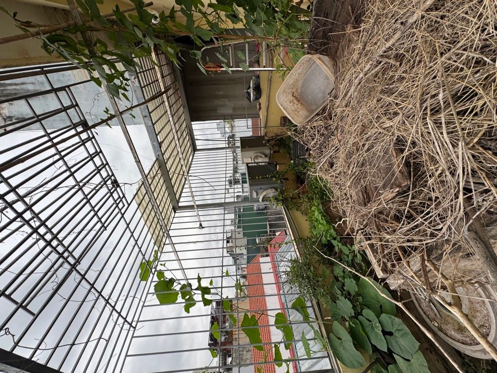 Bán nhà Nguyễn Khoái - diện tích 40m2 5 tầng - Lô Góc Thoáng Trước sau - giá 9,7 tỷ