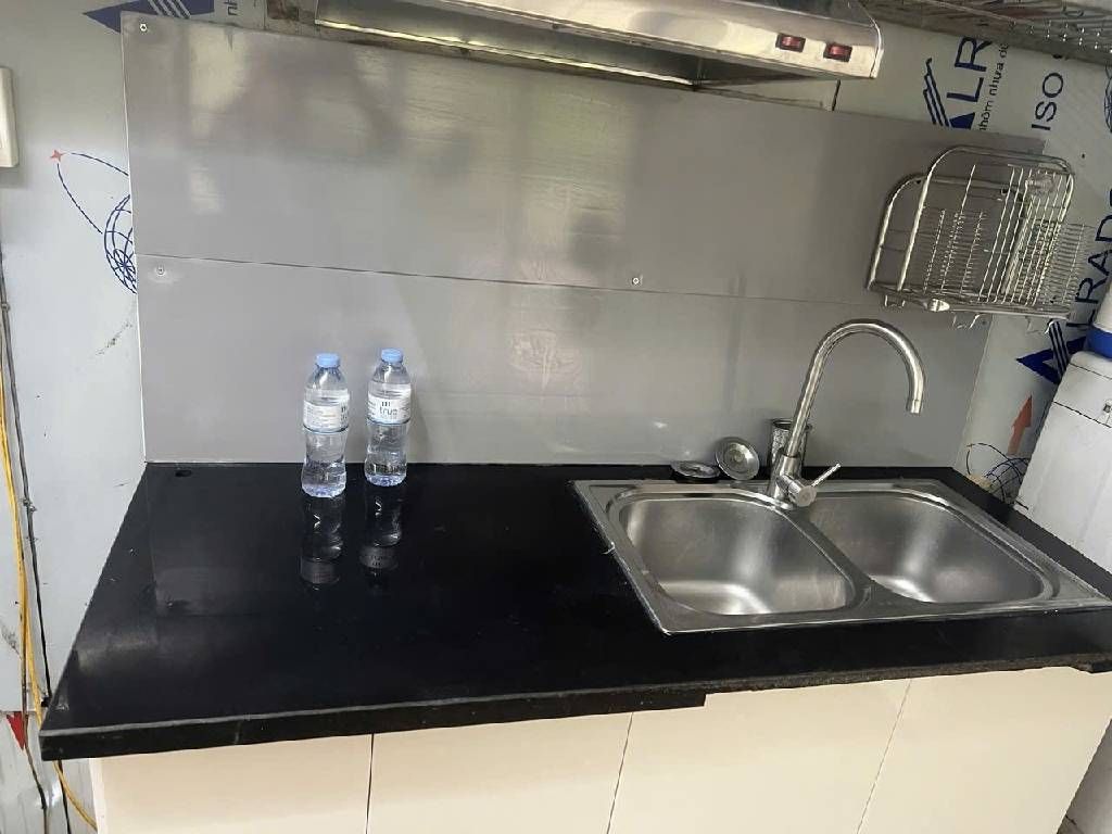 Bán nhà Lương Thế Vinh - diện tích 18m2 2 tầng - Mặt phố kinh doanh - giá 2 tỷ