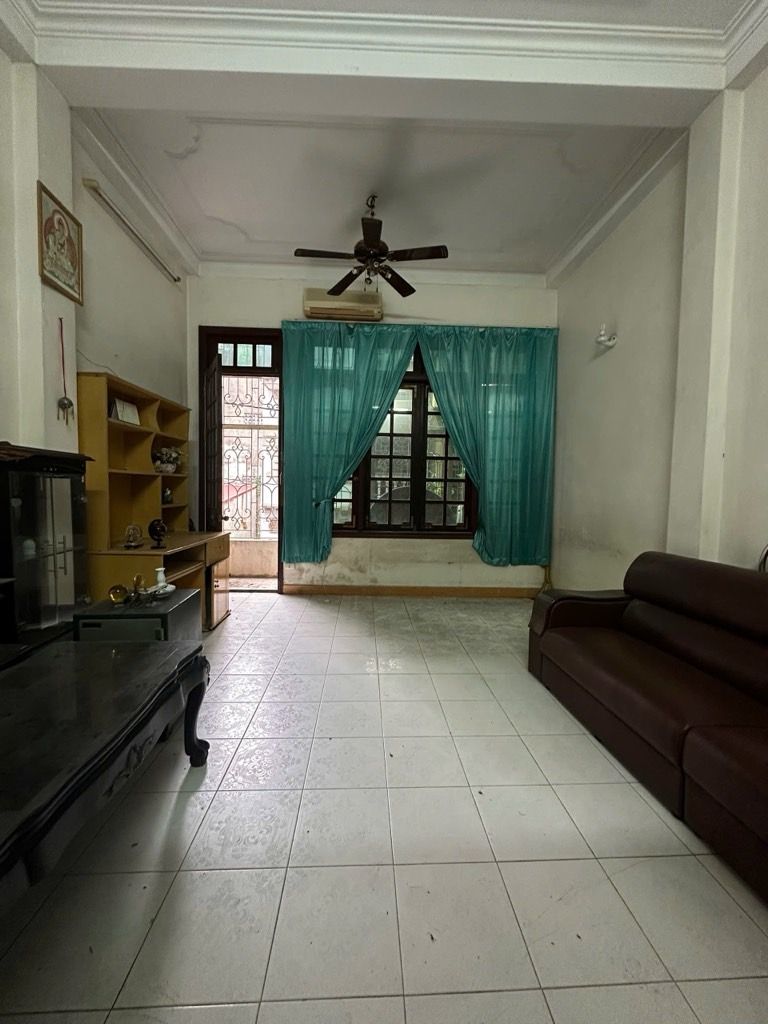 Bán nhà Bạch Đằng - diện tích 52.6m2 4 tầng - Ô TÔ ĐỖ CỬA VÀO NHÀ - giá 15,8 tỷ