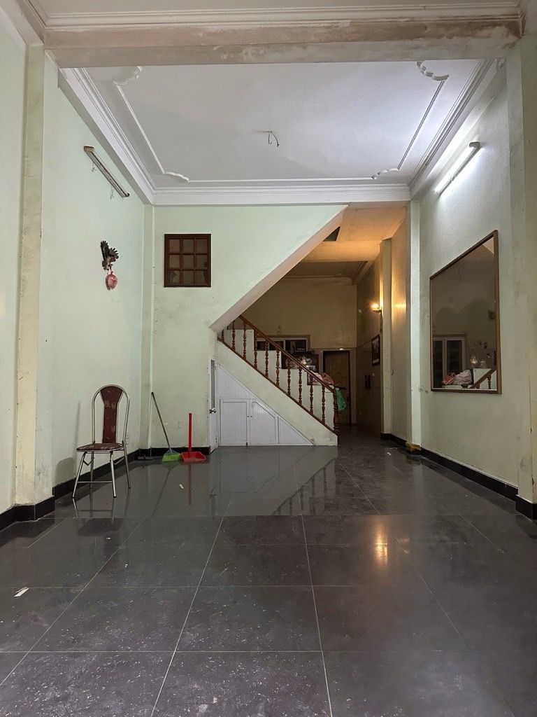 Bán nhà Bạch Đằng - diện tích 52.6m2 4 tầng - Ô TÔ ĐỖ CỬA VÀO NHÀ - giá 15,8 tỷ