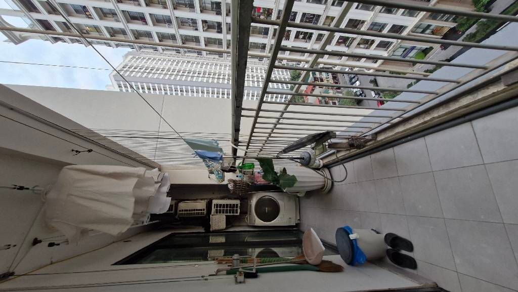 Bán nhà Lĩnh Nam - diện tích 101.7m2 1 tầng - Chung cư lô góc - giá 8,98 tỷ