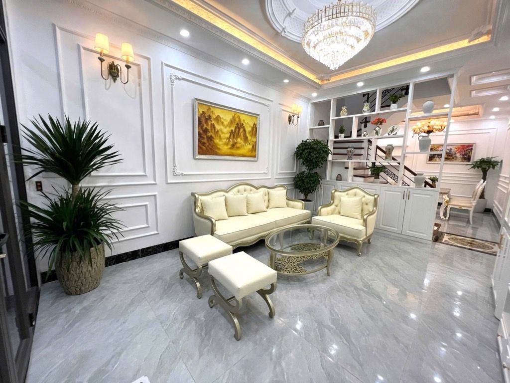 Bán nhà Thịnh Quang - diện tích 47m2 5 tầng - Phân lô - giá 20,5 tỷ