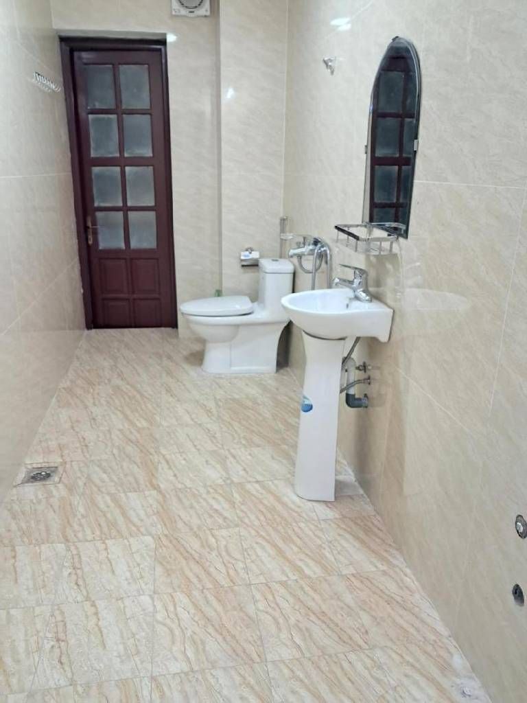 Bán nhà Giáp Bát - diện tích 47.9m2 5 tầng - SIÊU PHẨM MẶT NGÕ PHÂN LÔ - giá 19,5 tỷ