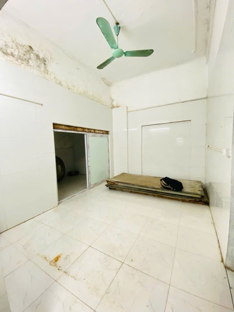 Bán nhà Bạch Mai - diện tích 84m2 2 tầng - Mặt tiền khủng - giá 14,35 tỷ