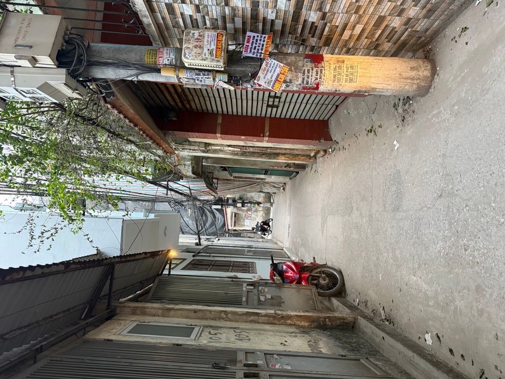 Bán nhà Trương Định - diện tích 42m2 5 tầng - Vị trí cực đẹp - giá 8 tỷ