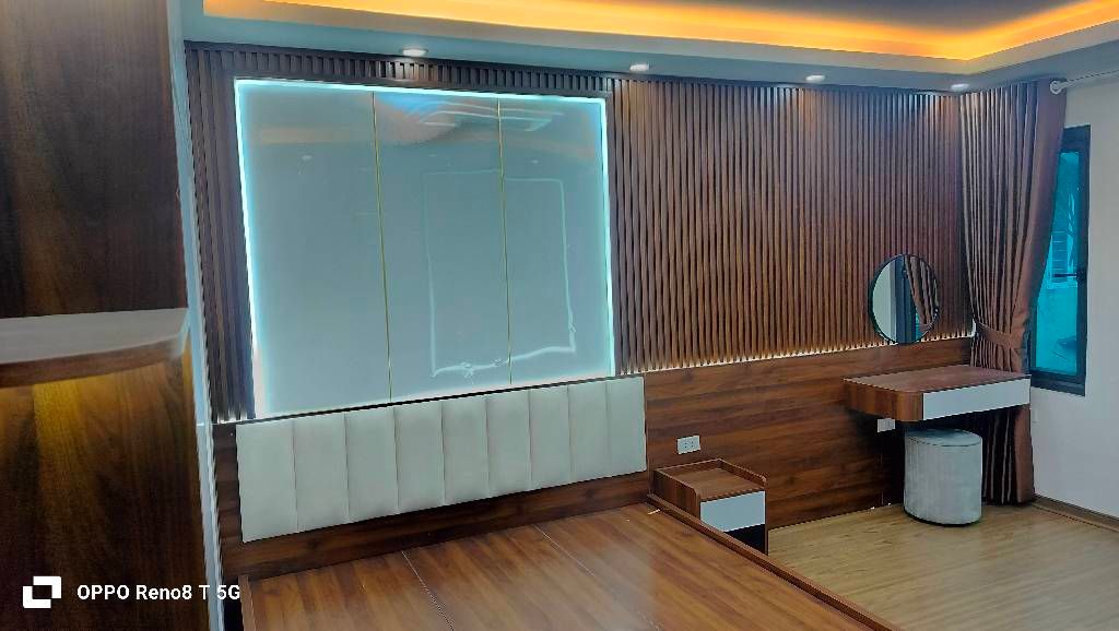 Bán nhà Tam Trinh - diện tích 34m2 5 tầng - ô tô sát nhà - giá 8,8 tỷ