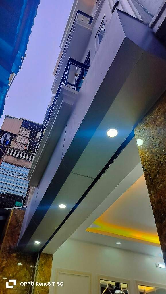 Bán nhà Tam Trinh - diện tích 34m2 5 tầng - ô tô sát nhà - giá 8,8 tỷ