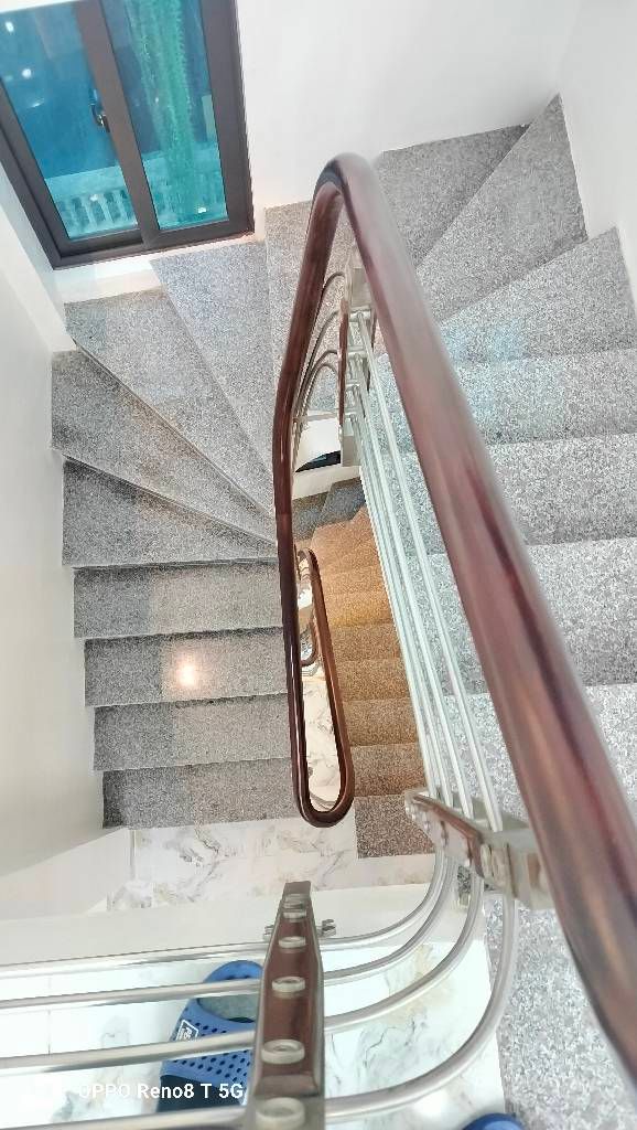 Bán nhà Tam Trinh - diện tích 34m2 5 tầng - ô tô sát nhà - giá 8,8 tỷ