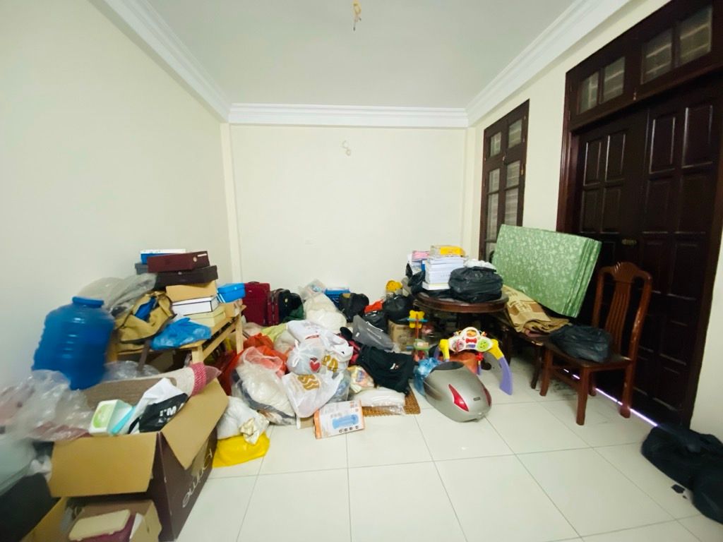 Bán nhà Hoàng Mai - diện tích 57.4m2 5 tầng - Ngõ thông - giá 15,5 tỷ