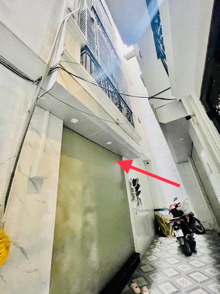 Bán nhà Định Công - diện tích 30m2 5 tầng - Nhà đẹp hiếm có - giá 8,8 tỷ