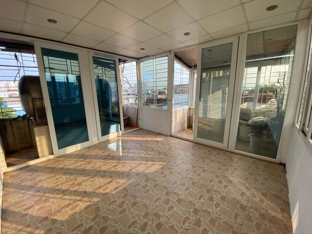 Bán nhà Lò Đúc - diện tích 44m2 6 tầng - gần TTTM, chợ - giá 11,9 tỷ