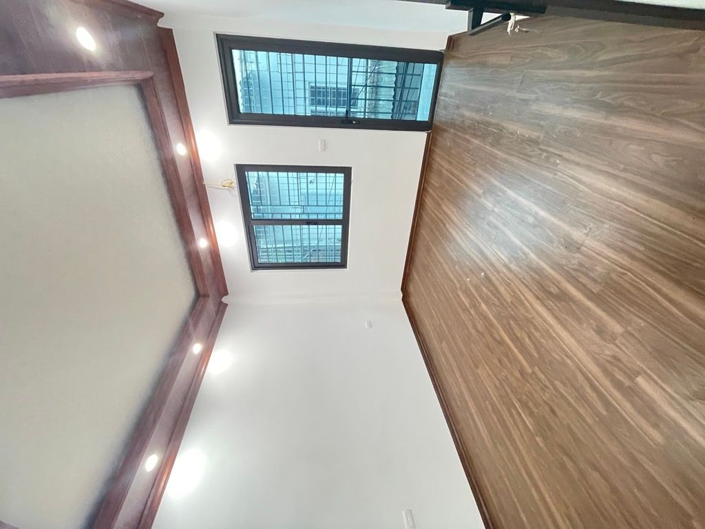 Bán nhà Định Công Hạ - diện tích 35m2 2 tầng - gần hồ - giá 2,6 tỷ