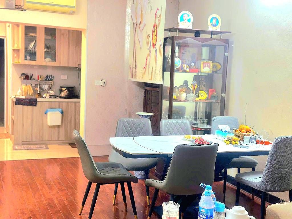 Bán nhà Tây Sơn - diện tích 90m2 2 tầng - Căn hộ tập thể đẹp như chung cư - giá 5,4 tỷ