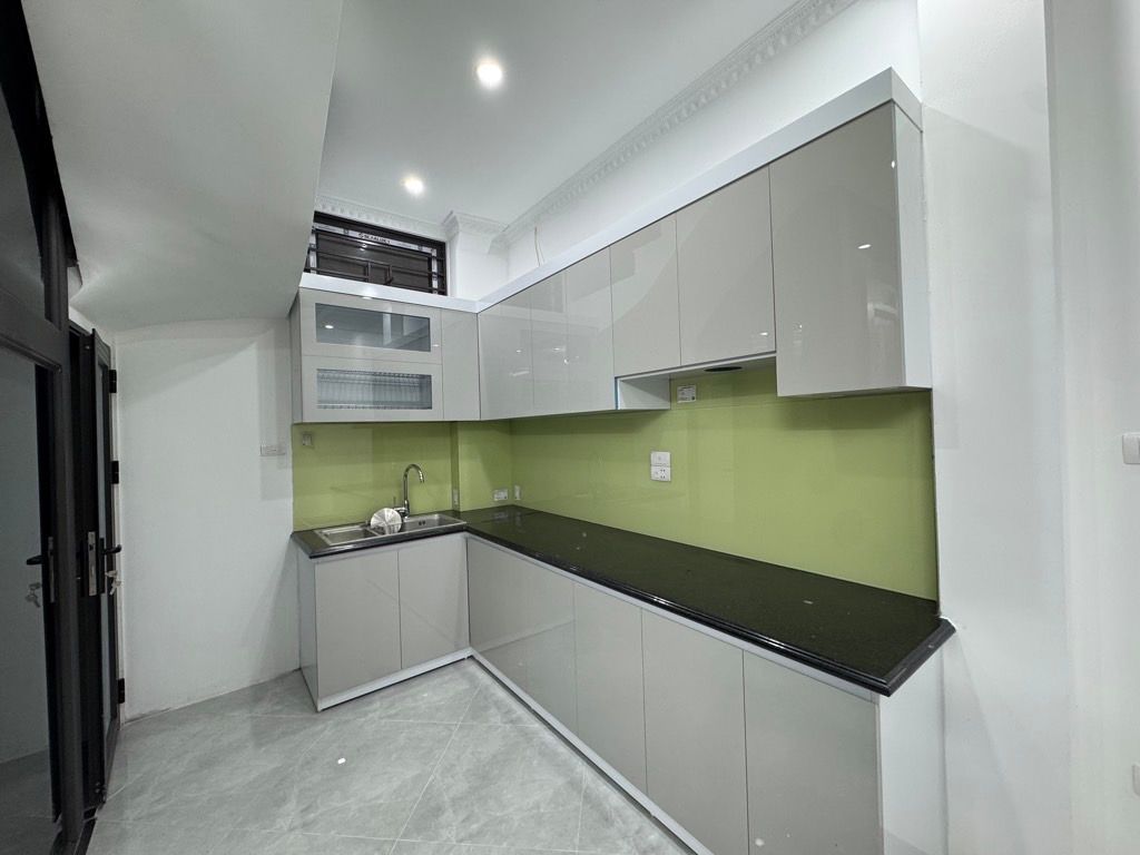 Bán nhà NGUYỄN LƯƠNG BẰNG - diện tích 36m2 5 tầng - Lô góc thoáng trước sau - giá 11 tỷ