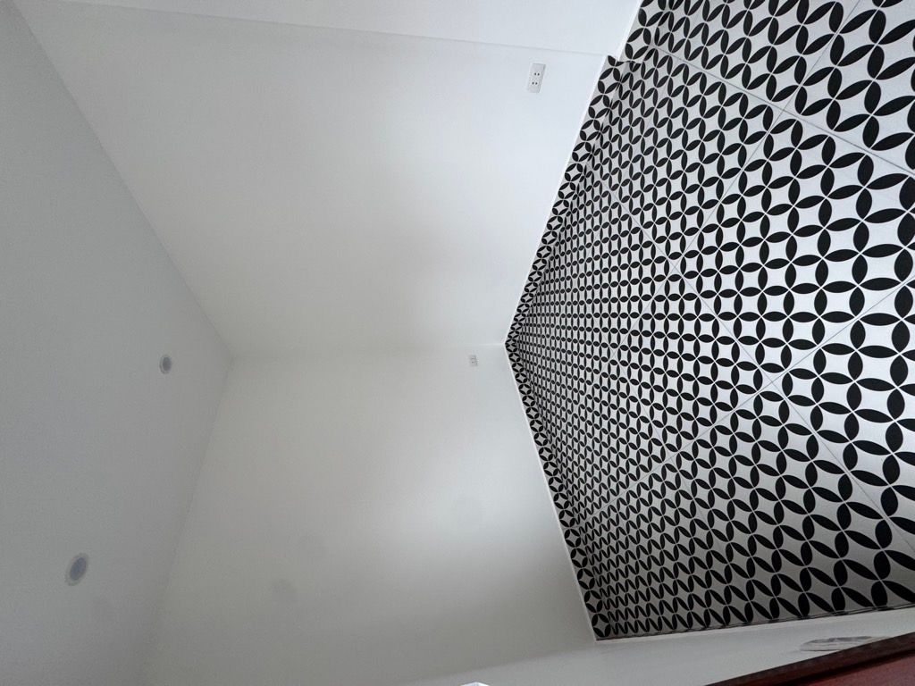 Bán nhà NGUYỄN LƯƠNG BẰNG - diện tích 36m2 5 tầng - Lô góc thoáng trước sau - giá 11 tỷ