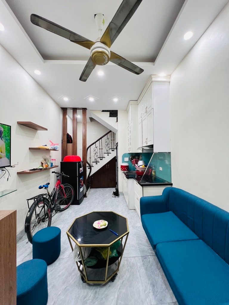 Bán nhà Chợ Khâm Thiên - diện tích 16,2m2 4 tầng - Lô góc, gần ô tô - giá 7,2 tỷ