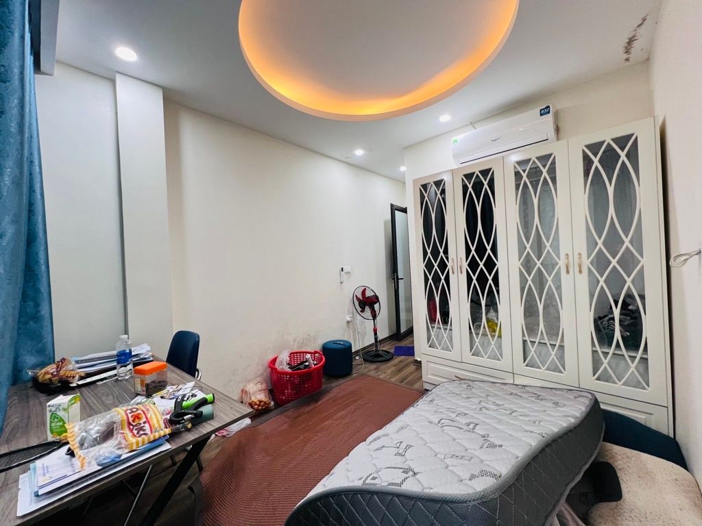 Bán nhà Chợ Khâm Thiên - diện tích 16,2m2 4 tầng - Lô góc, gần ô tô - giá 7,2 tỷ