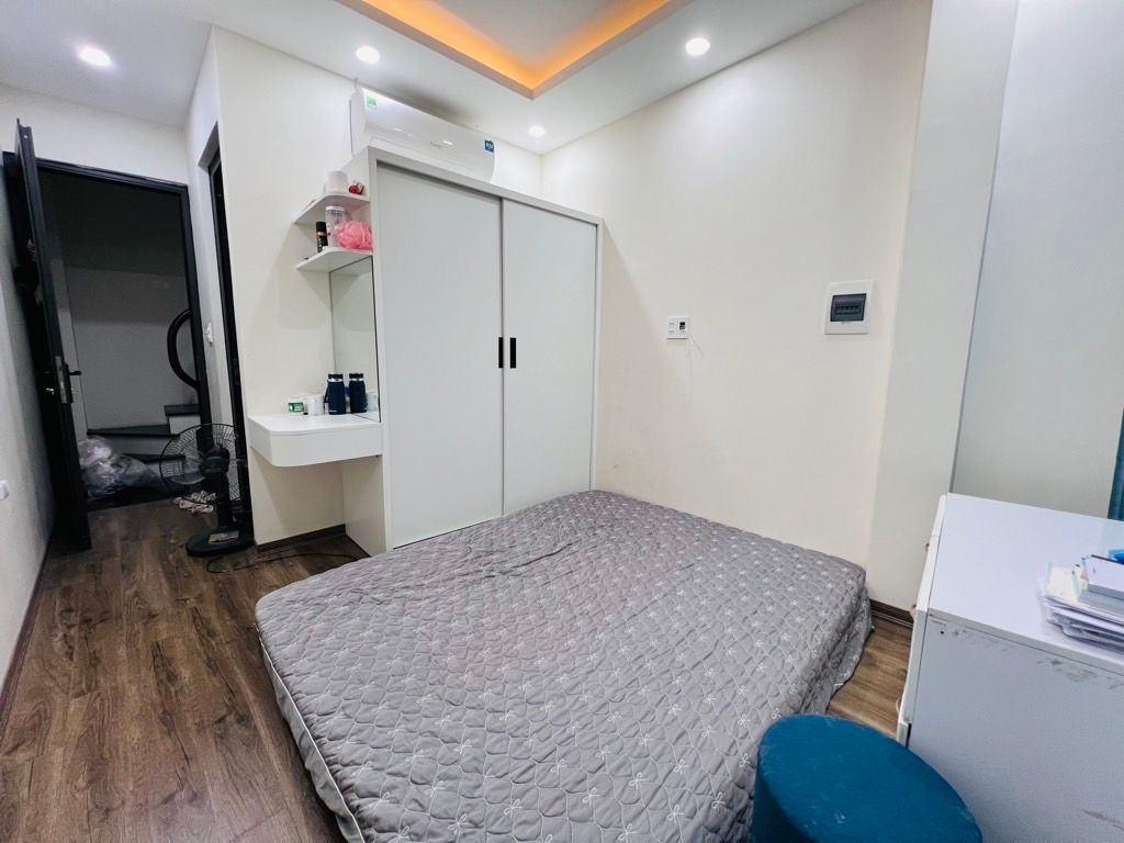 Bán nhà Chợ Khâm Thiên - diện tích 16,2m2 4 tầng - Lô góc, gần ô tô - giá 7,2 tỷ