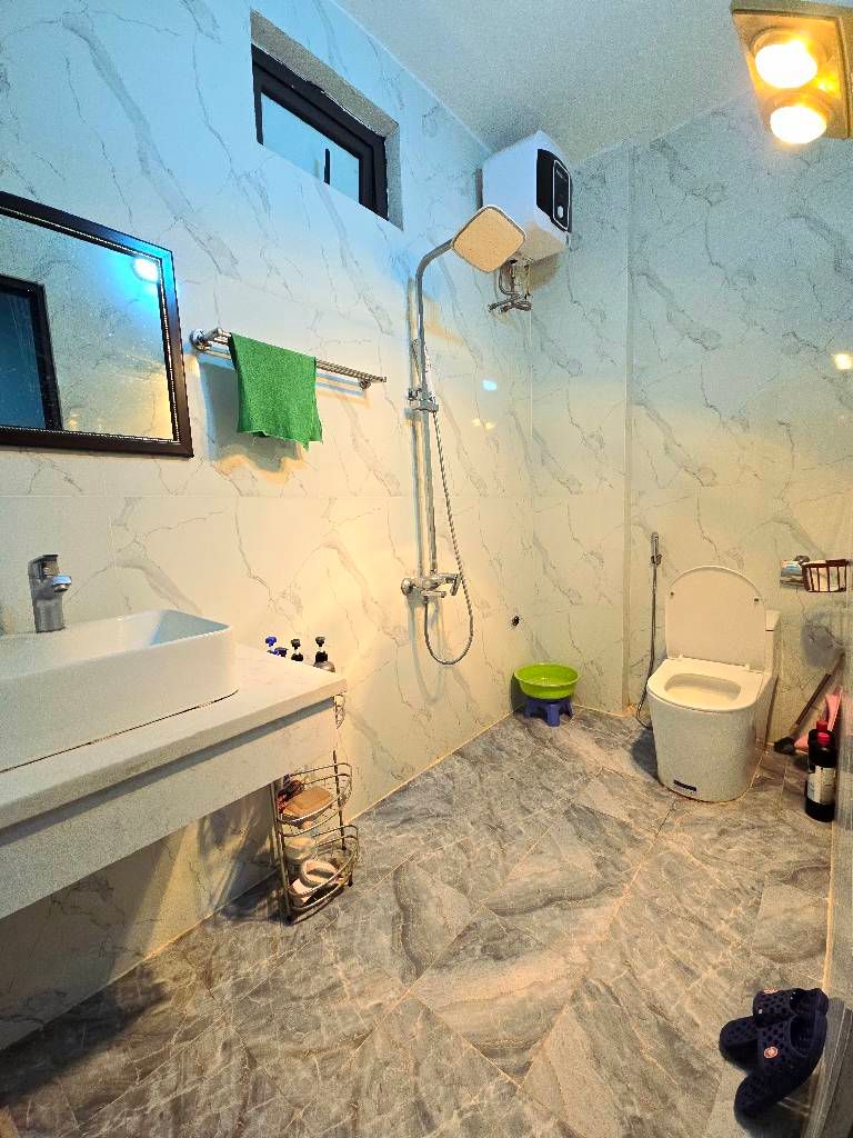 Bán nhà Nam Dư - diện tích 31,5m2 5 tầng - Căn góc, nội thất sang trọng - giá 8,2 tỷ