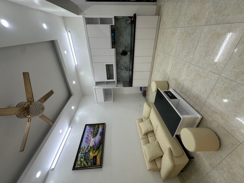 Bán nhà Trần Khát Chân - diện tích 32.3m2 4 tầng - nhà thiết kế khung cột chắc chắn - giá 7,15 tỷ