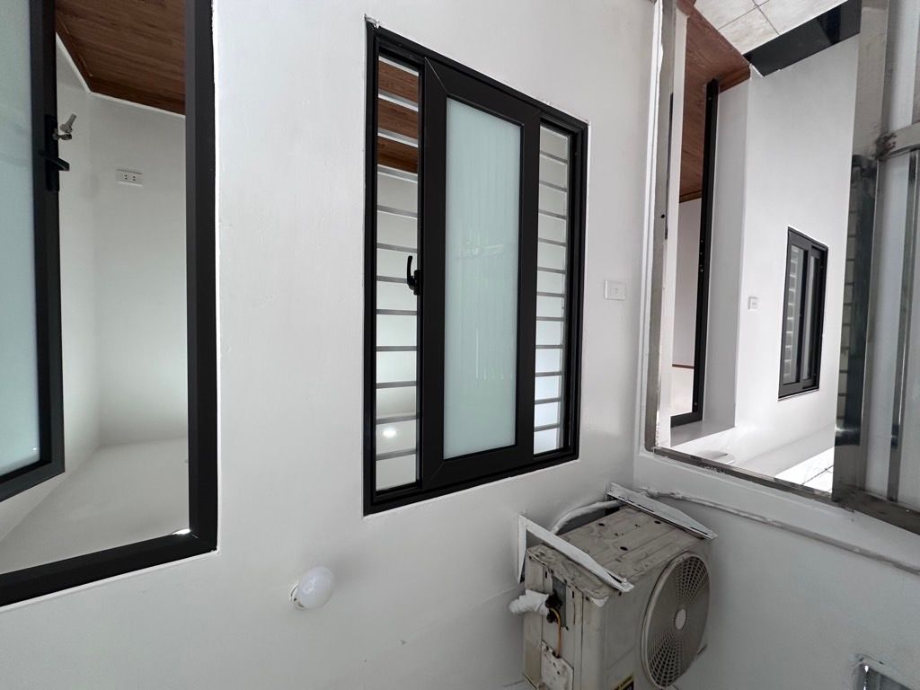 Bán nhà Trần Khát Chân - diện tích 32.3m2 4 tầng - nhà thiết kế khung cột chắc chắn - giá 7,15 tỷ